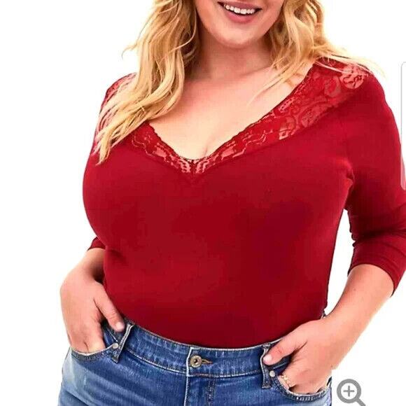 NWT TORRID Dark Red Lace-Trim V-Neck Foxy Tee - Picture 2 of 9